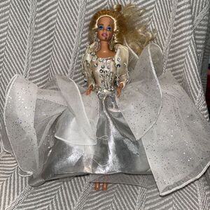 Barbie Happy Holidays Silver Dress Special‎ Edition 1992 Doll B4